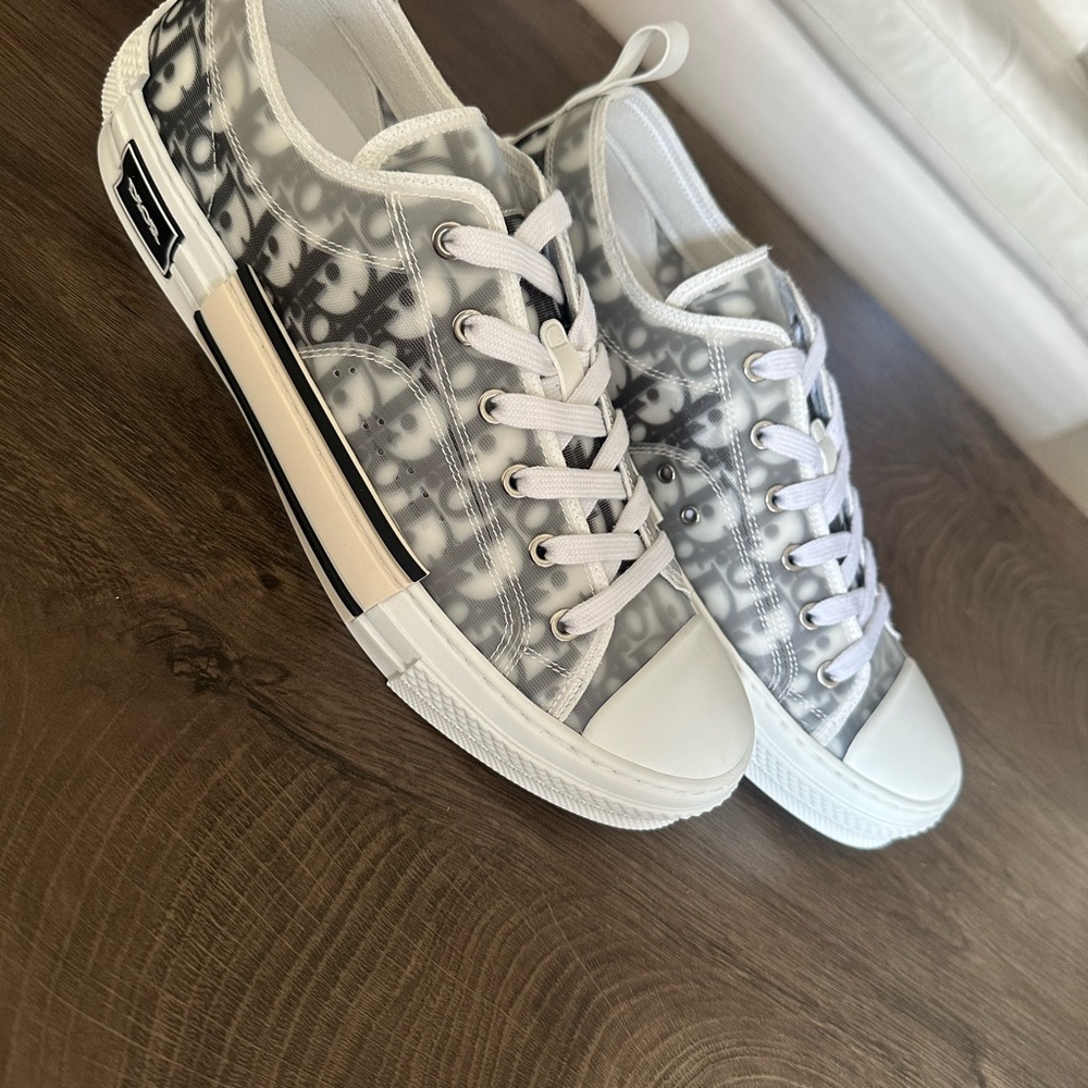 Dior Men’s Black and White Sneakers